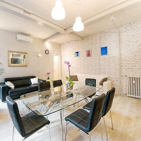 Modern Apartment Near Colosseum Roma Eksteriør bilde