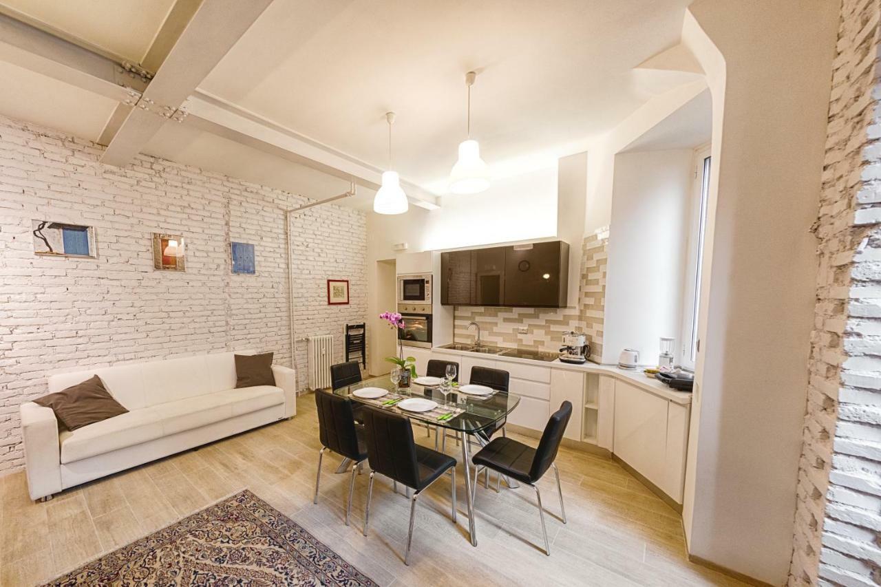 Modern Apartment Near Colosseum Roma Eksteriør bilde